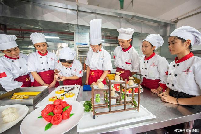 韩山师范学院成人高考烹饪与营养教育专业是一个充满机遇和挑战的专业