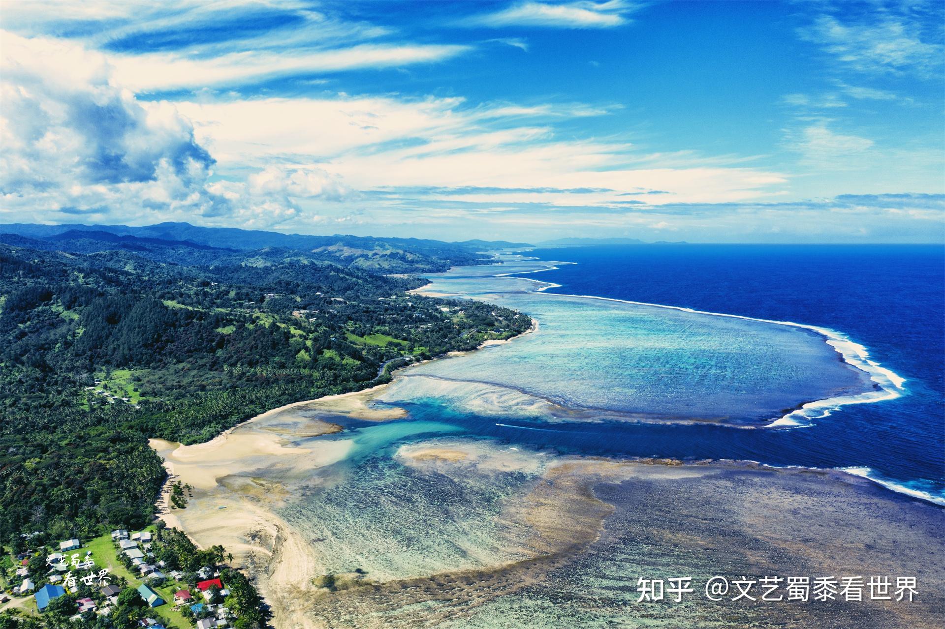 岸礁、堡礁和环礁构成斐济无与伦比的海底自然奇观